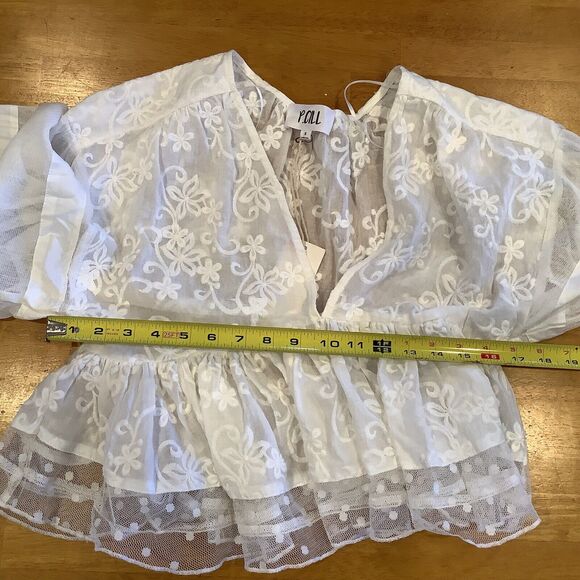 P Cill Cropped Blouse Top Size Small White Embroidered Flowers Lace Sheer NEW - Picture 10 of 13